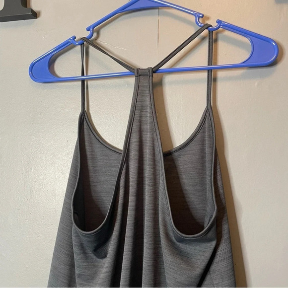 Under armour racerback tank top heather gray size medium - Picture 7 of 7